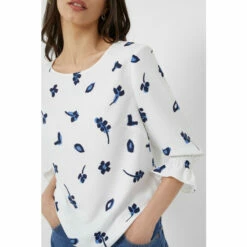 French Connection Bhelle White Crepe Light 3/4 Sleeve Top -French Connection store unnamed file 450